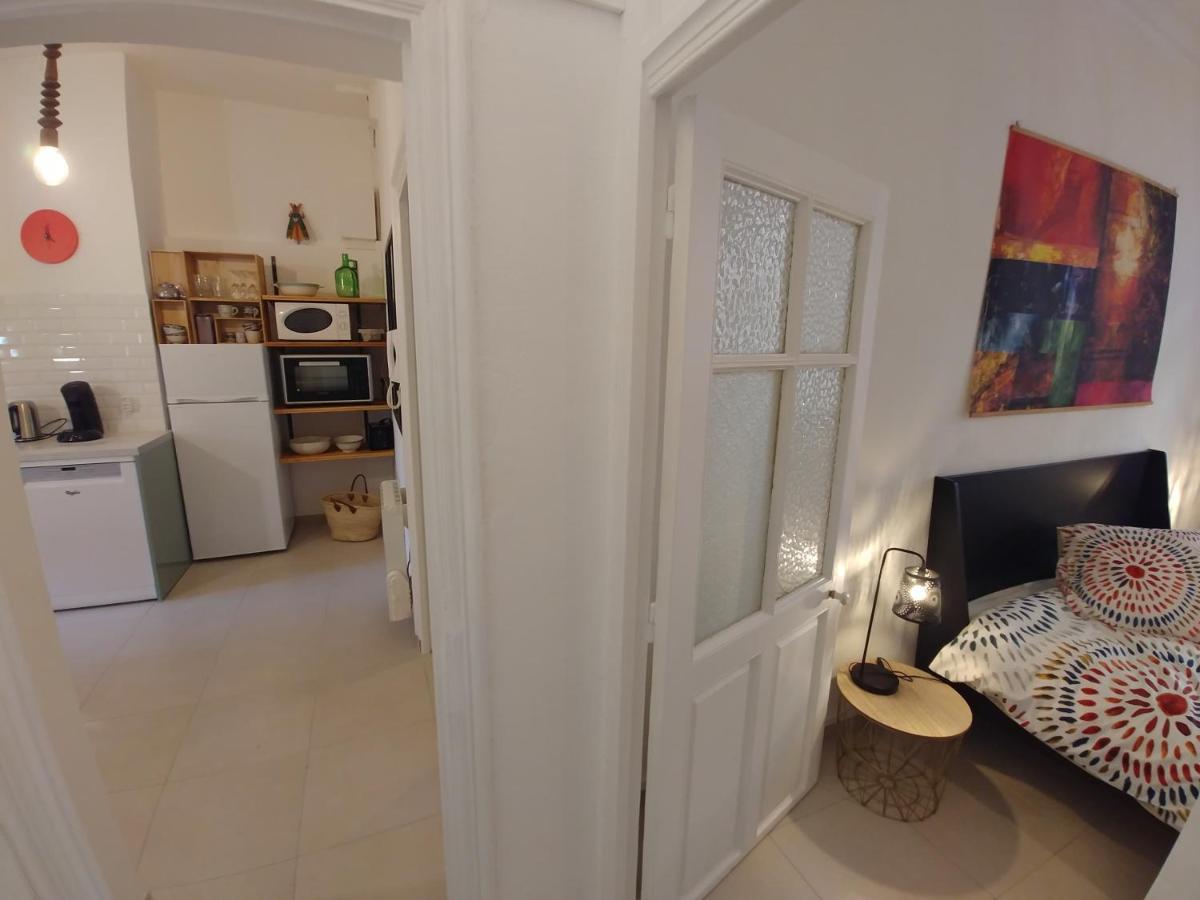 Rez De Chaussee Centre, Jardin Apartment นาร์บอนน์ ภายนอก รูปภาพ